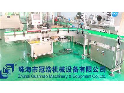 旋蓋機(jī)，鋁箔封口機(jī)，貼標(biāo)機(jī)，噴碼機(jī)，整套生產(chǎn)線已完成生產(chǎn)送貨至客戶公司